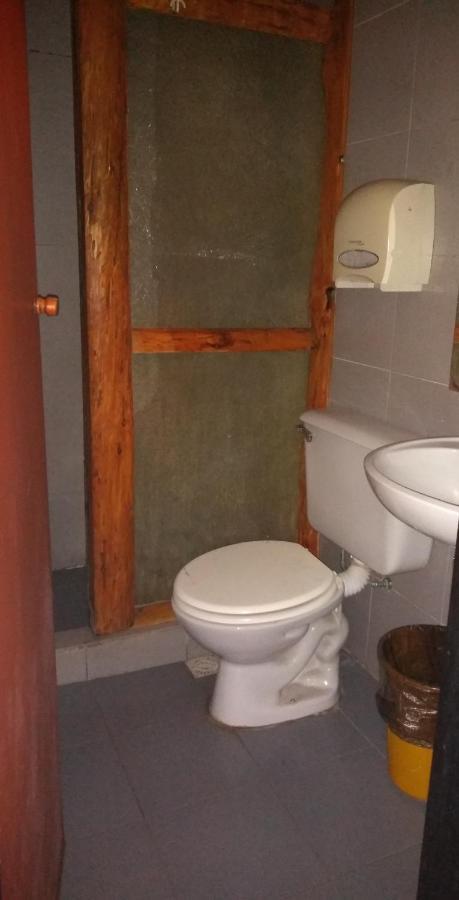 Wood House Hostel San Carlos de Bariloche Extérieur photo