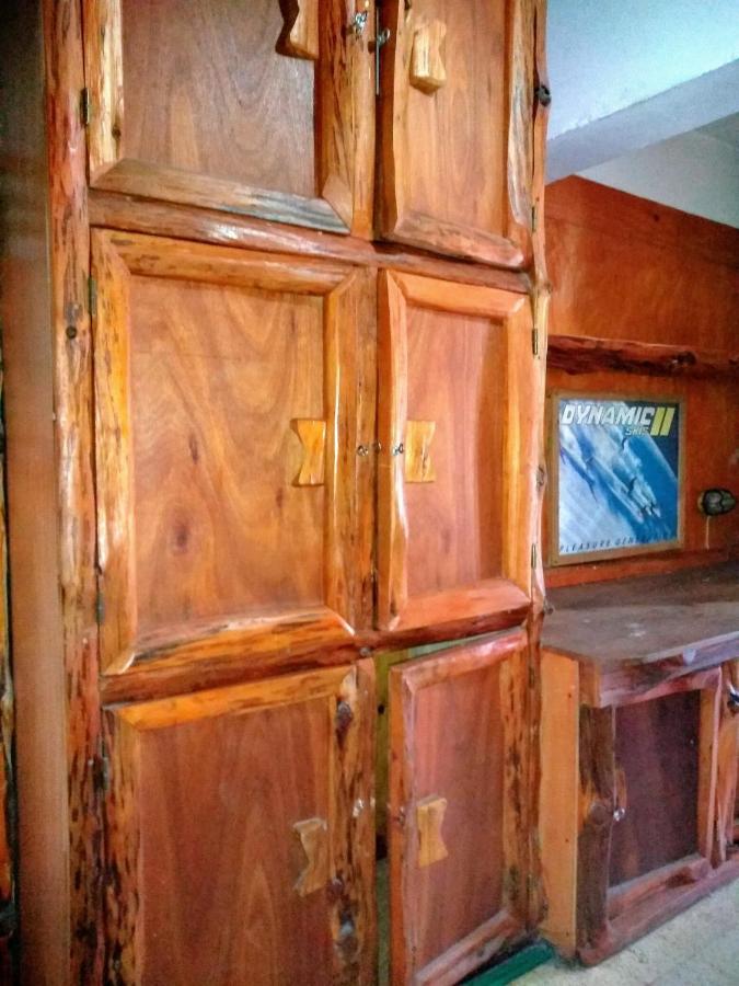 Wood House Hostel San Carlos de Bariloche Extérieur photo